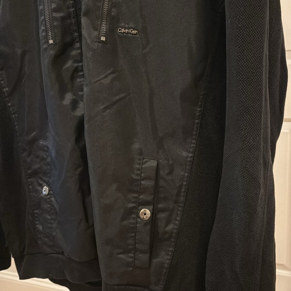 Calvin Klein hooded nylon jacket - Picture 3 of 4